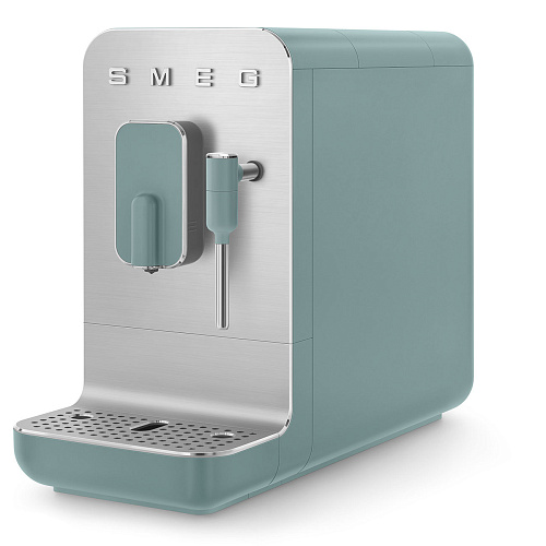                                                                   Smeg BCC02EGMEU